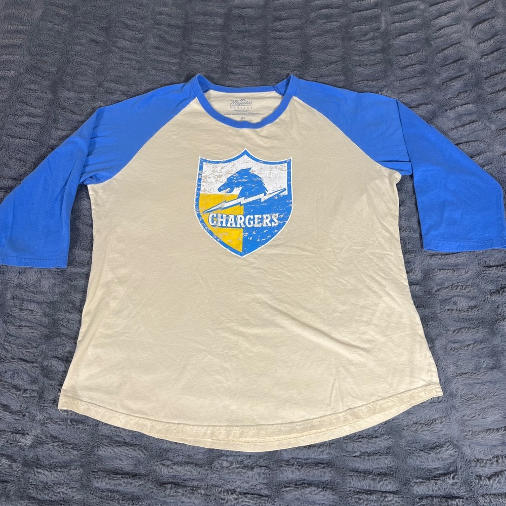 Majestic Threads Los Angeles Chargers Raglan Baseball Tee Cream Blue XL AP462